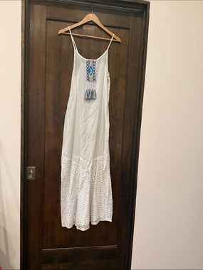 White Lace Maxi Dress with Colorful Embroidered Tassel Detail